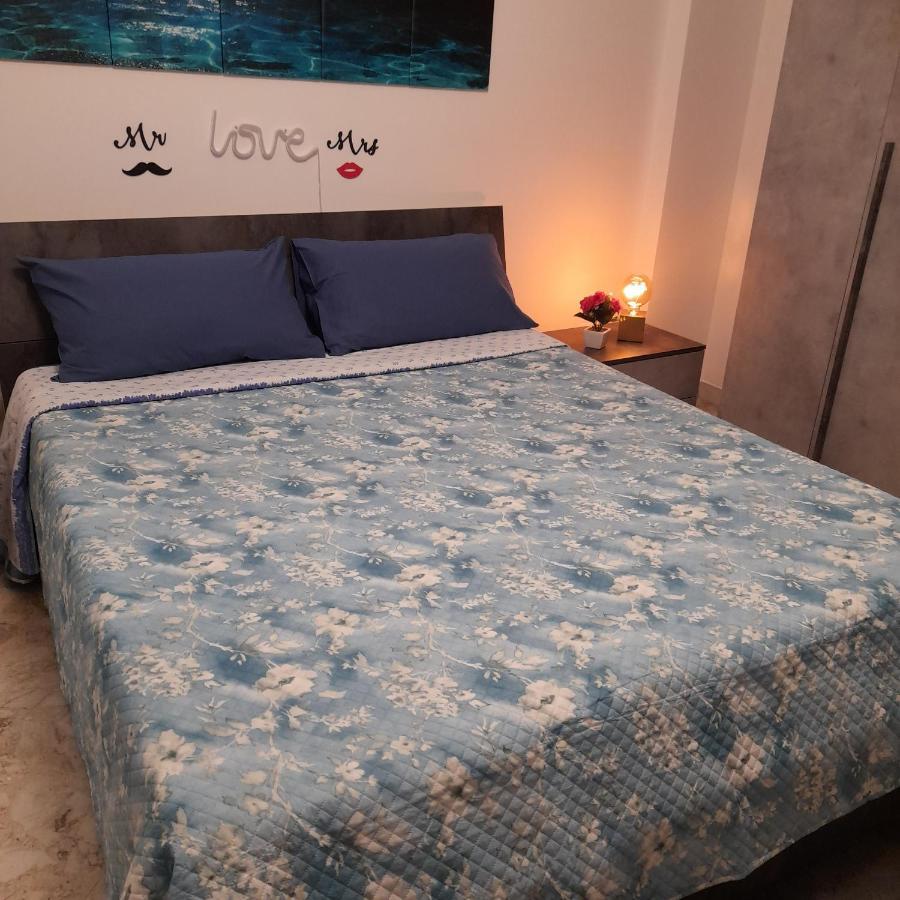 Appartement Sweet Night In Bari Extérieur photo